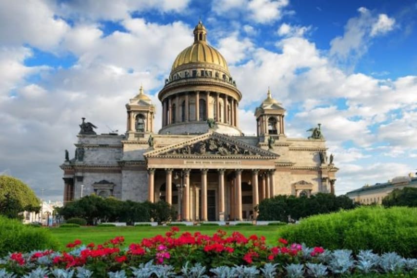 St_Isaac_s Cathedral_Colonnade-1